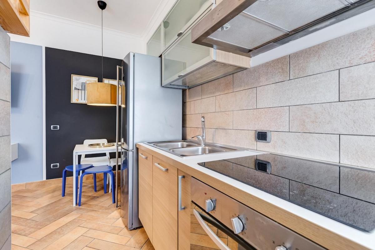 Ferravilla Apt, 2 Min To Subway! Appartement Rome