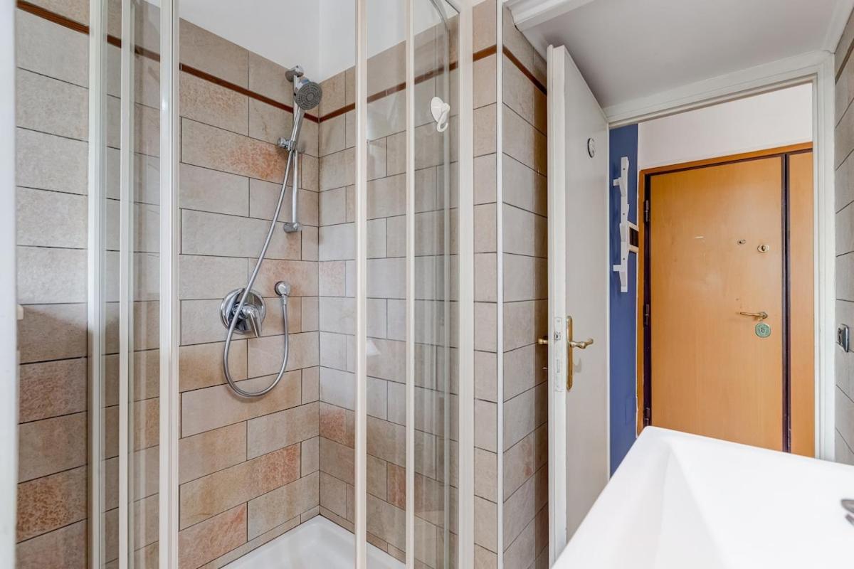 Apartment Ferravilla Apt, 2 Min To Subway! *
